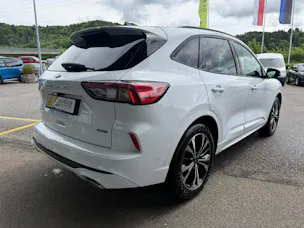 Ford Kuga 2.5 FHEV ST-Line X 4WD