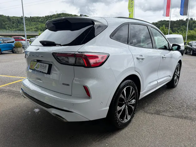 Ford Kuga 2.5 FHEV ST-Line X 4WD
