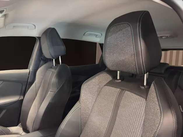 Peugeot 3008 1.2 PureTech Allure Pack EAT8