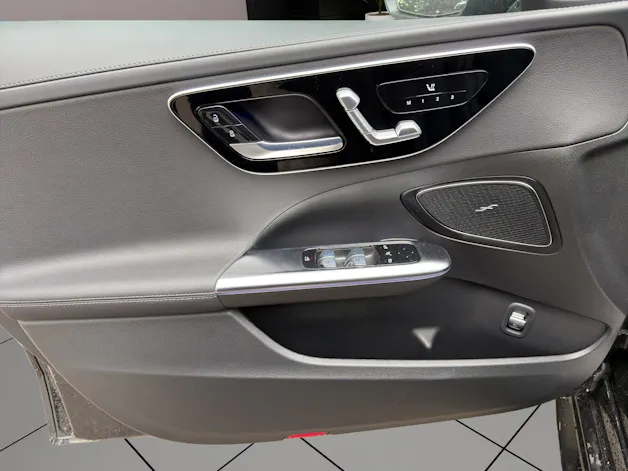 Mercedes-Benz C 300de T 4Matic