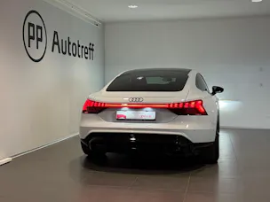 Audi e-tron GT quattro