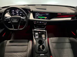 Audi e-tron GT quattro