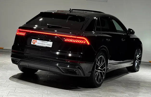 Audi Q8 50 TDI Black Edition quattro tiptronic | 1.Hand |