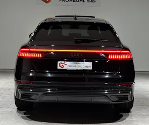Audi Q8 50 TDI Black Edition quattro tiptronic | 1.Hand |