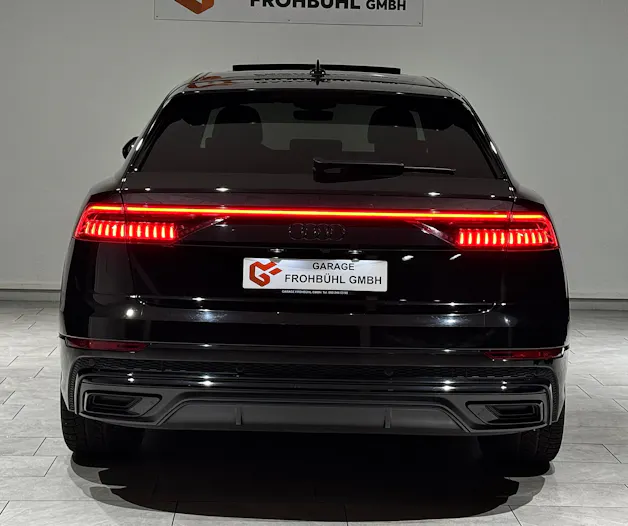 Audi Q8 50 TDI Black Edition quattro tiptronic | 1.Hand |