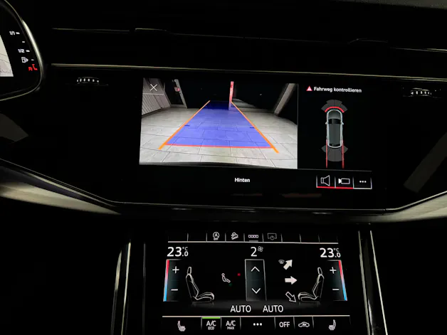 Audi Q8 50 TDI Black Edition quattro tiptronic | 1.Hand |