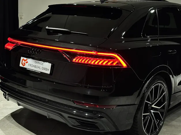 Audi Q8 50 TDI Black Edition quattro tiptronic | 1.Hand |
