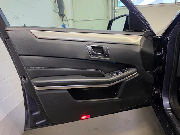Mercedes-Benz E 220 BlueTEC Avantgarde Sport-Paket 4Matic 7G-Tronic