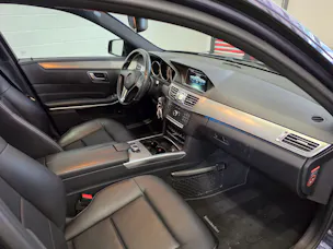 Mercedes-Benz E 220 BlueTEC Avantgarde Sport-Paket 4Matic 7G-Tronic