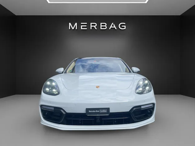 Porsche Panamera 4 E-Hybrid PDK