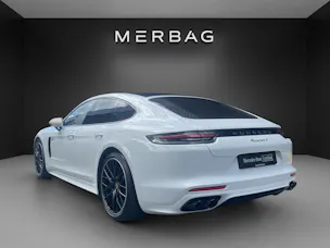 Porsche Panamera 4 E-Hybrid PDK