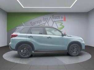 Suzuki Vitara 1.4 T Black Edition Top Hybrid 4x4