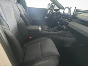 https://vehicle.imgix.net/4315675/78a20dd8-1b34-4a5b-84ea-e46ecc67e384.jpg