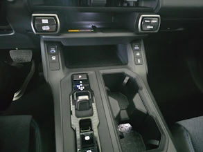 https://vehicle.imgix.net/4315675/daf15650-7204-4797-871a-264c85655db2.jpg