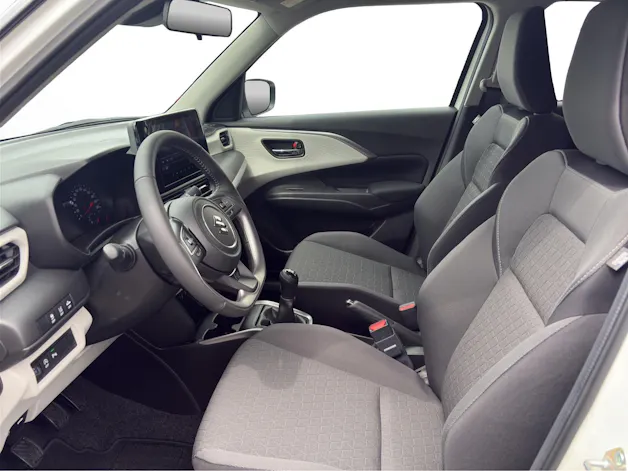 Suzuki Swift 1.2 Sakura Top Hybrid 4x4