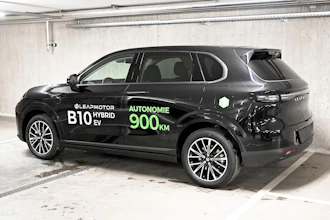 https://vehicle.imgix.net/4315702/6cd055c8-1fb7-474a-94ce-22ea7b475d76.jpg