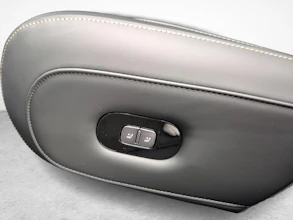 https://vehicle.imgix.net/4315711/1d8c580b-9c50-4d6f-b7d9-b8dbfb8d73ed.jpg