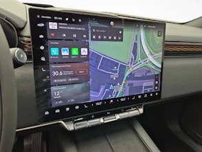 https://vehicle.imgix.net/4315711/2fa14a3a-8cfa-40bf-a89c-5a7d58df09ea.jpg
