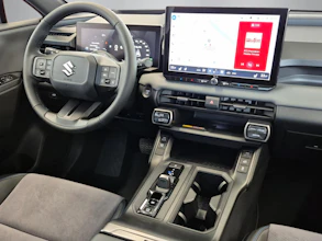 https://vehicle.imgix.net/4315726/4e6f4db7-bb8e-46e4-8fdf-3aa4bdd7b651.jpg