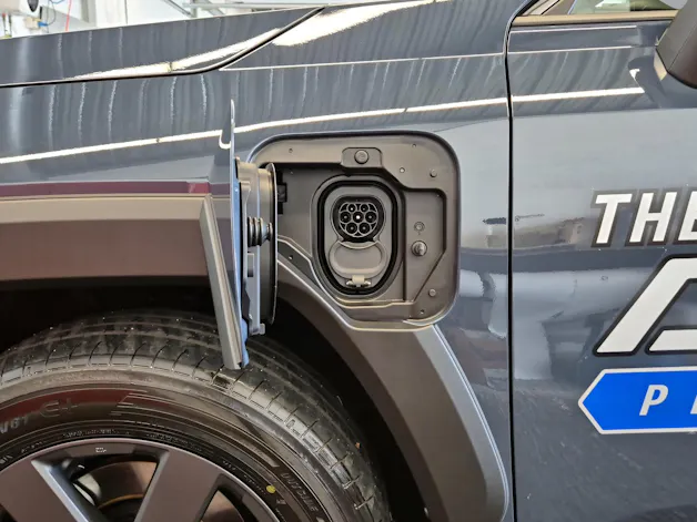 Suzuki Across 2.5 PHEV Compact Top 4x4