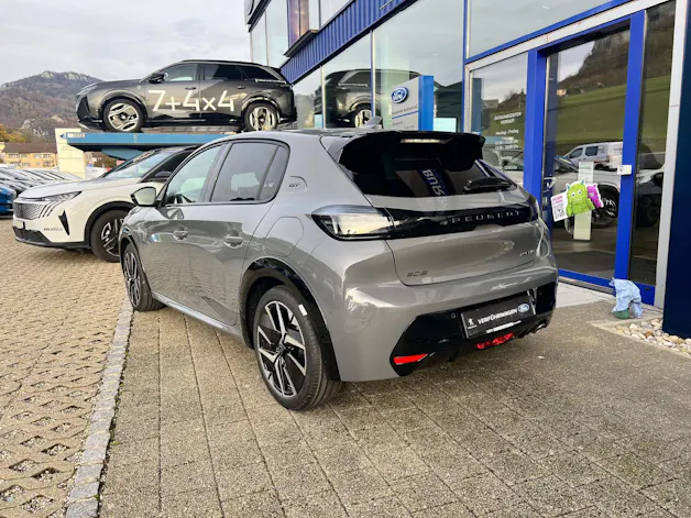 Peugeot 208 1.2 Hybrid GT