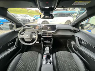 Peugeot 208 1.2 Hybrid GT