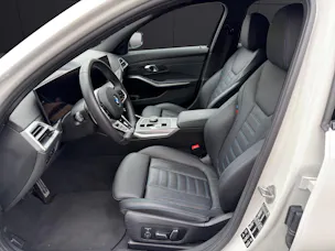 BMW 320d xDrive Touring