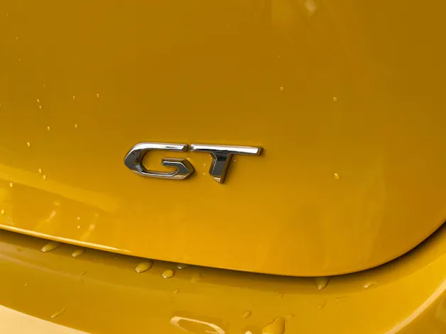Peugeot 208 1.2 Hybrid 145 GT