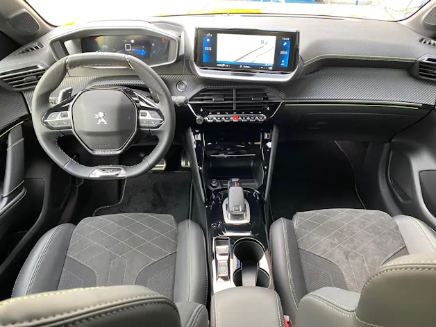Peugeot 208 1.2 Hybrid 145 GT
