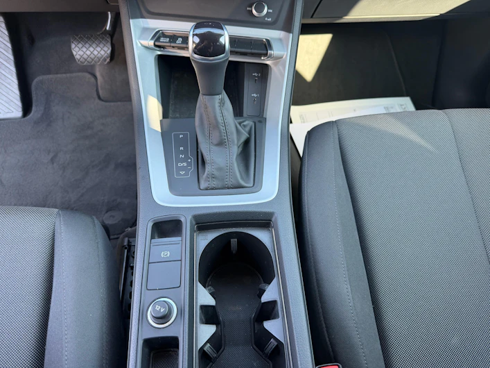 immagine del veicolo AUDI Q3