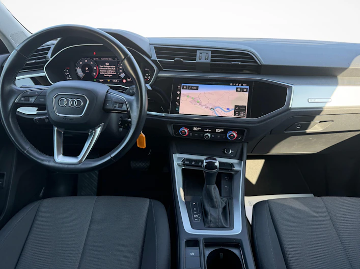 immagine del veicolo AUDI Q3