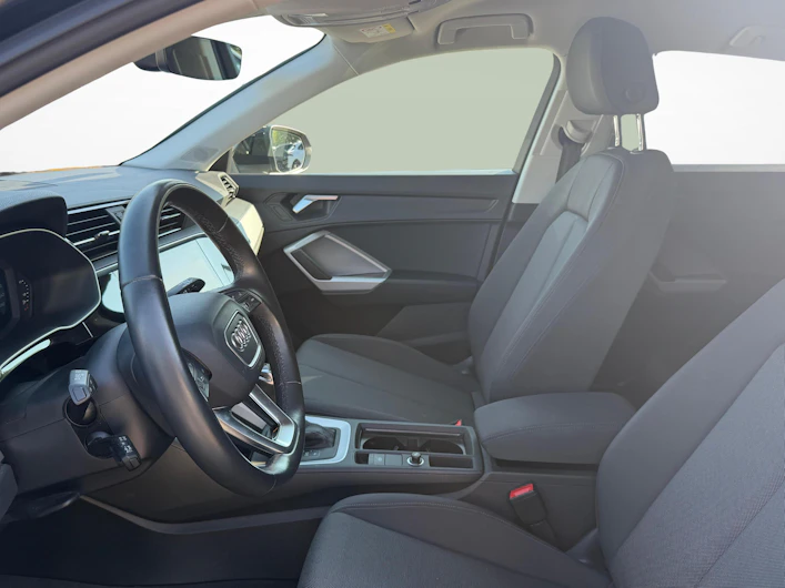 immagine del veicolo AUDI Q3