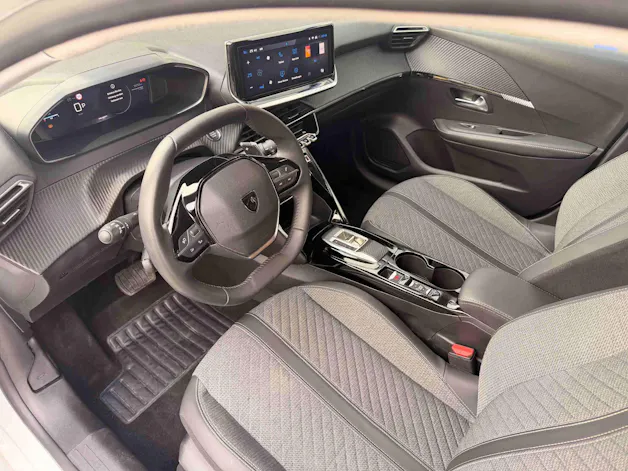 Peugeot 208 1.2 Hybrid 145 Allure