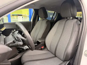 Peugeot 208 1.2 Hybrid 145 Allure