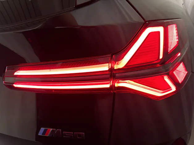BMW X3 M50i