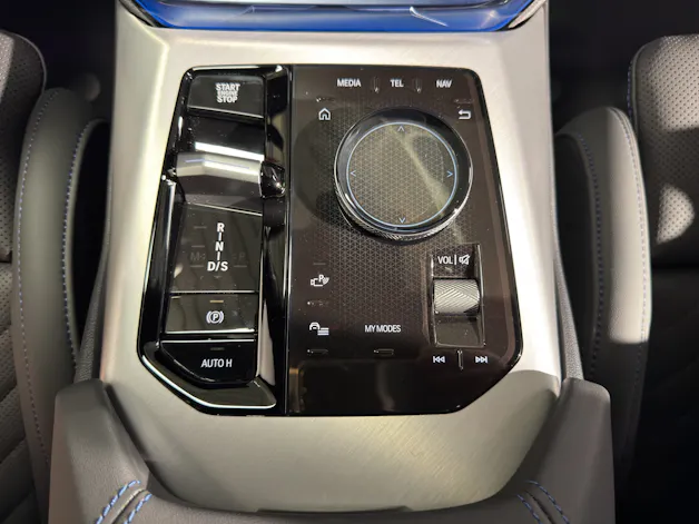 BMW X3 M50i