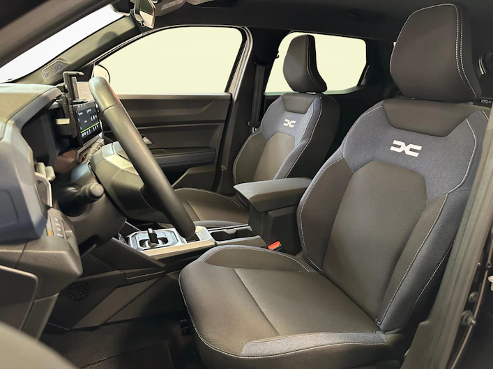 Fahrzeugbild DACIA DUSTER