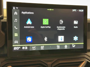 Fahrzeugbild DACIA Duster 1.6 Hybrid Journey