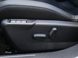 Peugeot 2008 1.2 Hybrid 145 GT