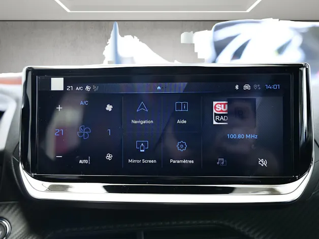 Peugeot 2008 1.2 Hybrid 145 GT