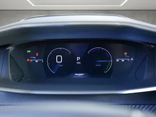 Peugeot 2008 1.2 Hybrid 145 GT