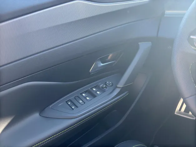 Peugeot 308 SW 1.6 PHEV 195 GT