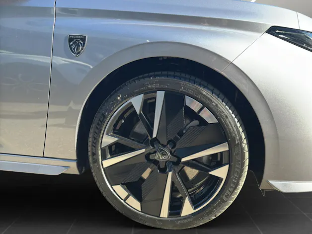 Peugeot 308 SW 1.6 PHEV 195 GT