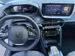 Peugeot 208 1.2 Hybrid 145 Allure