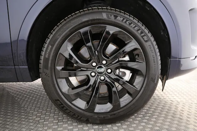 Land Rover Discovery Sport 1.5 T 300e R-Dynamic SE
