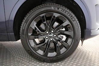 https://vehicle.imgix.net/4315873/2d4f572e-cc1f-4fe4-a596-9006ba692b51.jpg
