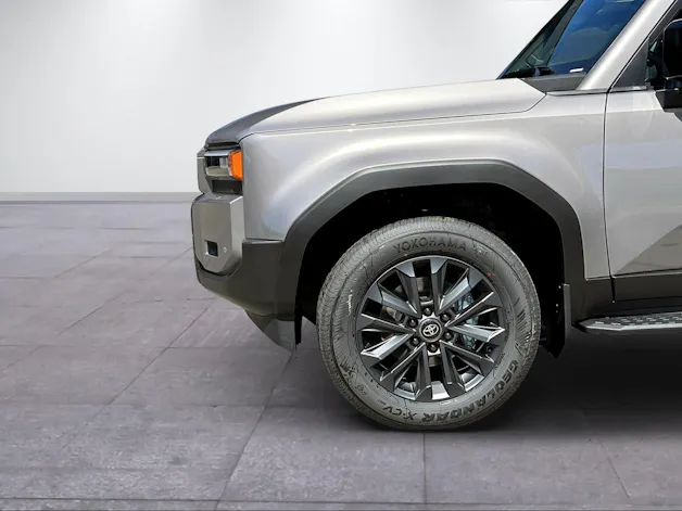 Toyota Land Cruiser 2.8 D 48V Invincible