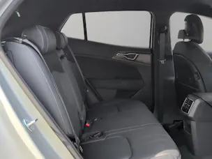 Kia Sportage 1.6 T-GDi Hybrid Black Edition 4x4 **Sondermodell in Farbe Ivory Silver Matt**/ Rückfahrkamera / Totwinkelassistent / Head-up Display / CH-Herstellergarantie
