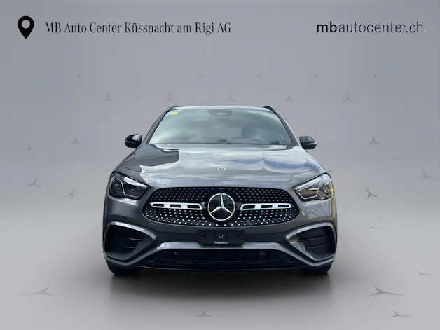 Mercedes-Benz GLA 250 Swiss Star AMG Line 4matic