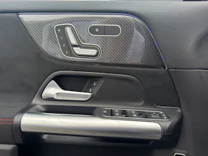 Mercedes-Benz GLA 250 Swiss Star AMG Line 4matic